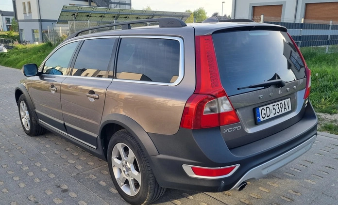 Volvo XC 70 cena 45000 przebieg: 252900, rok produkcji 2010 z Gdańsk małe 254